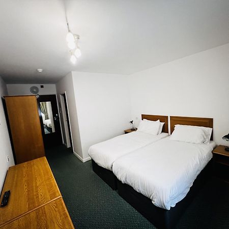 Ox Hotel Carlisle คาร์ลไอเอิล ภายนอก รูปภาพ