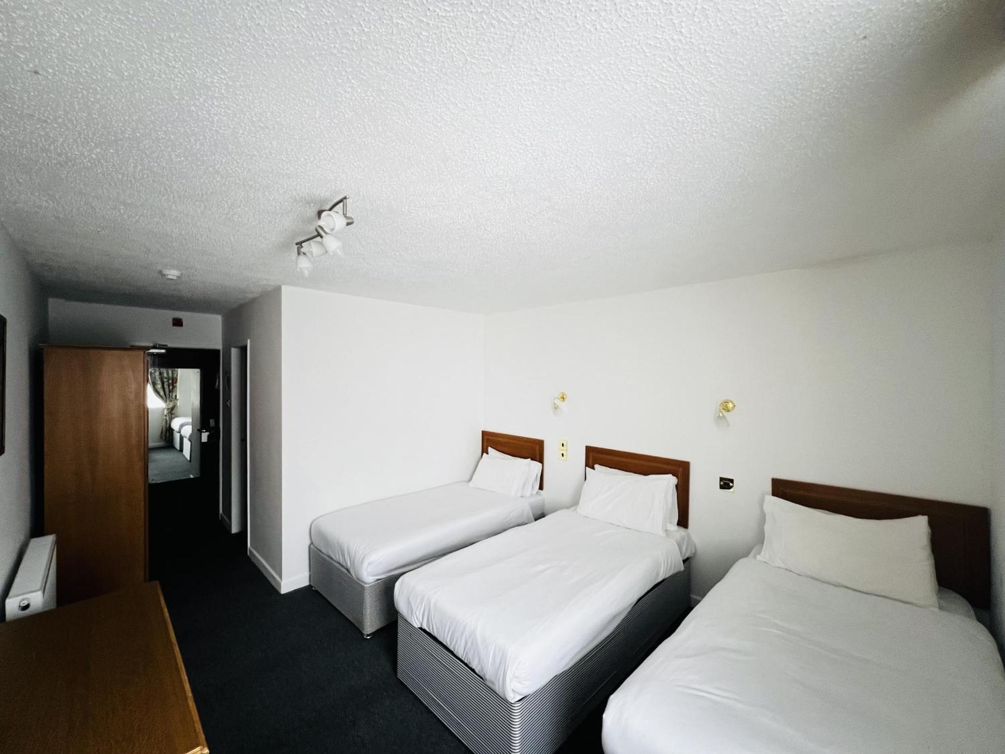 Ox Hotel Carlisle คาร์ลไอเอิล ภายนอก รูปภาพ