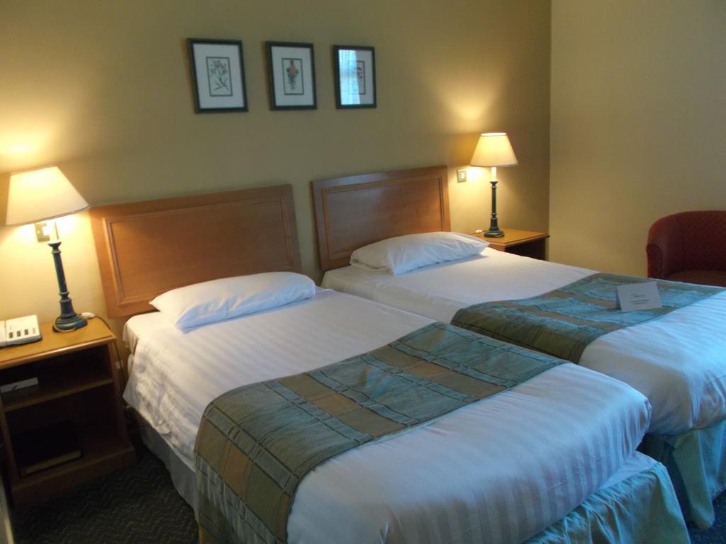 Ox Hotel Carlisle คาร์ลไอเอิล ภายนอก รูปภาพ